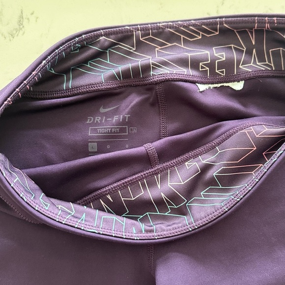 Nike Dri Fit Trophy Youth Training Leggings Word Print - Picture 4 of 6